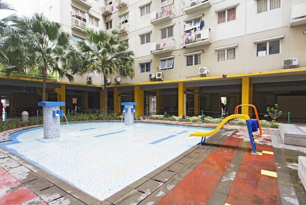 Reddoorz Apartment @ Pulo Gadung จาการ์ตา ภายนอก รูปภาพ