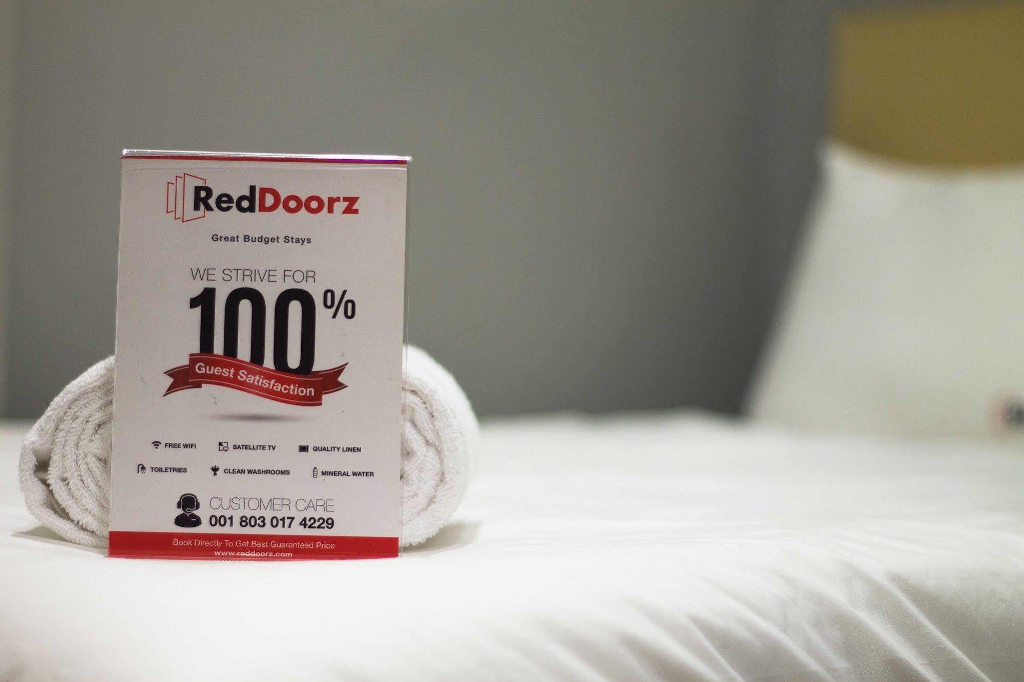 Reddoorz Apartment @ Pulo Gadung จาการ์ตา ภายนอก รูปภาพ